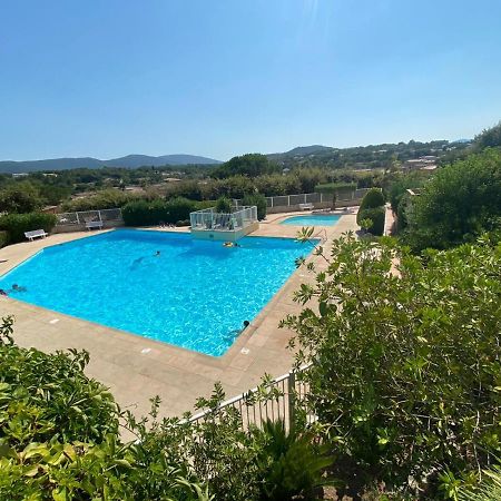 Mazet Dans Residence Avec Piscine Au Coeur Du Golfe De Saint-Tropez Коголен Екстер'єр фото