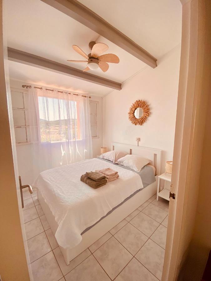 Mazet Dans Residence Avec Piscine Au Coeur Du Golfe De Saint-Tropez Коголен Екстер'єр фото